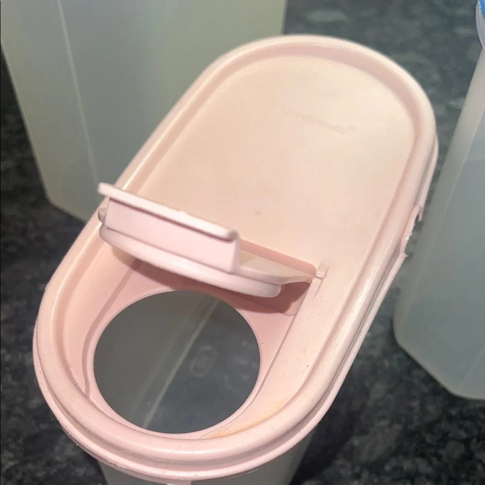 Tupperware Set of 3 Modular mates with Blue and Pink Lids. Dry goods. Stackable